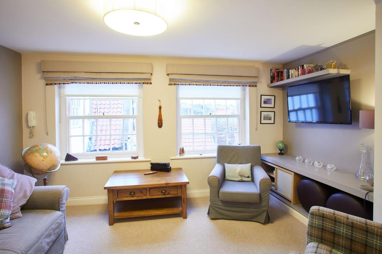 Host & Stay - Spyglass 1708 Whitby Eksteriør billede